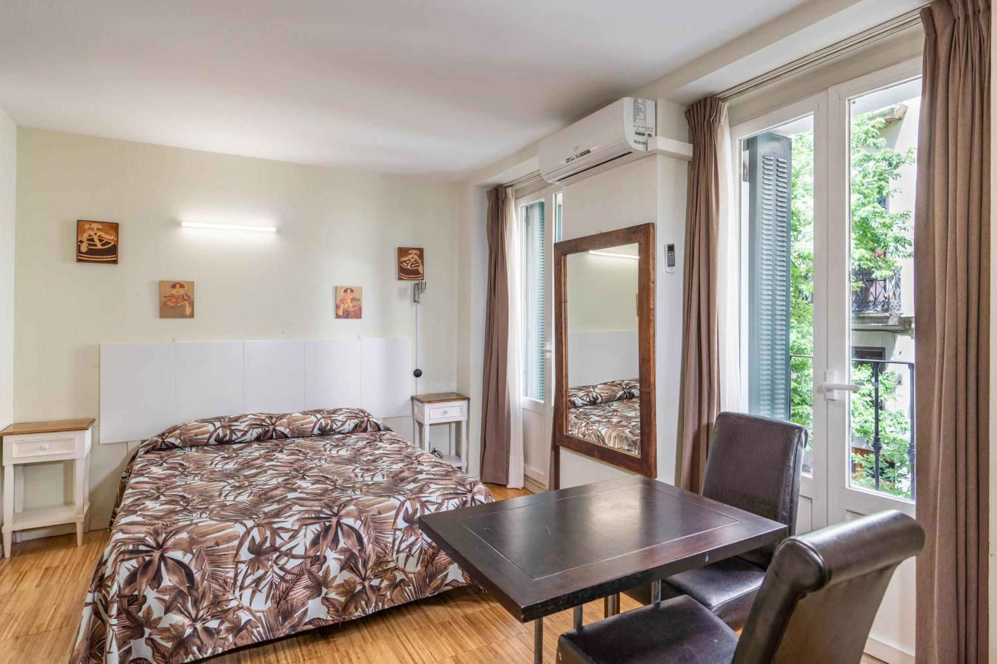 Apartamentos Mayor Centro Мадрид Экстерьер фото