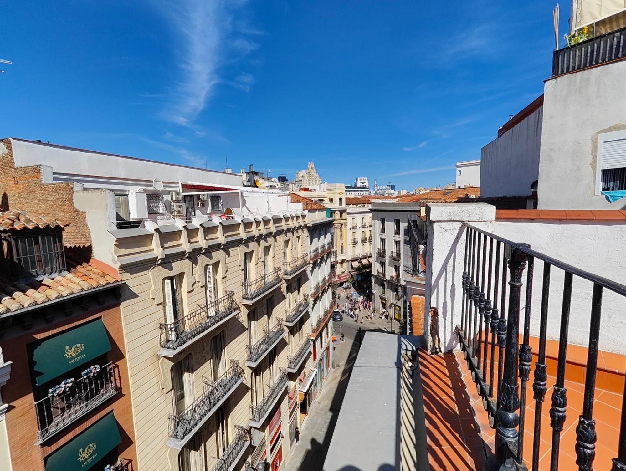 Apartamentos Mayor Centro Мадрид Экстерьер фото