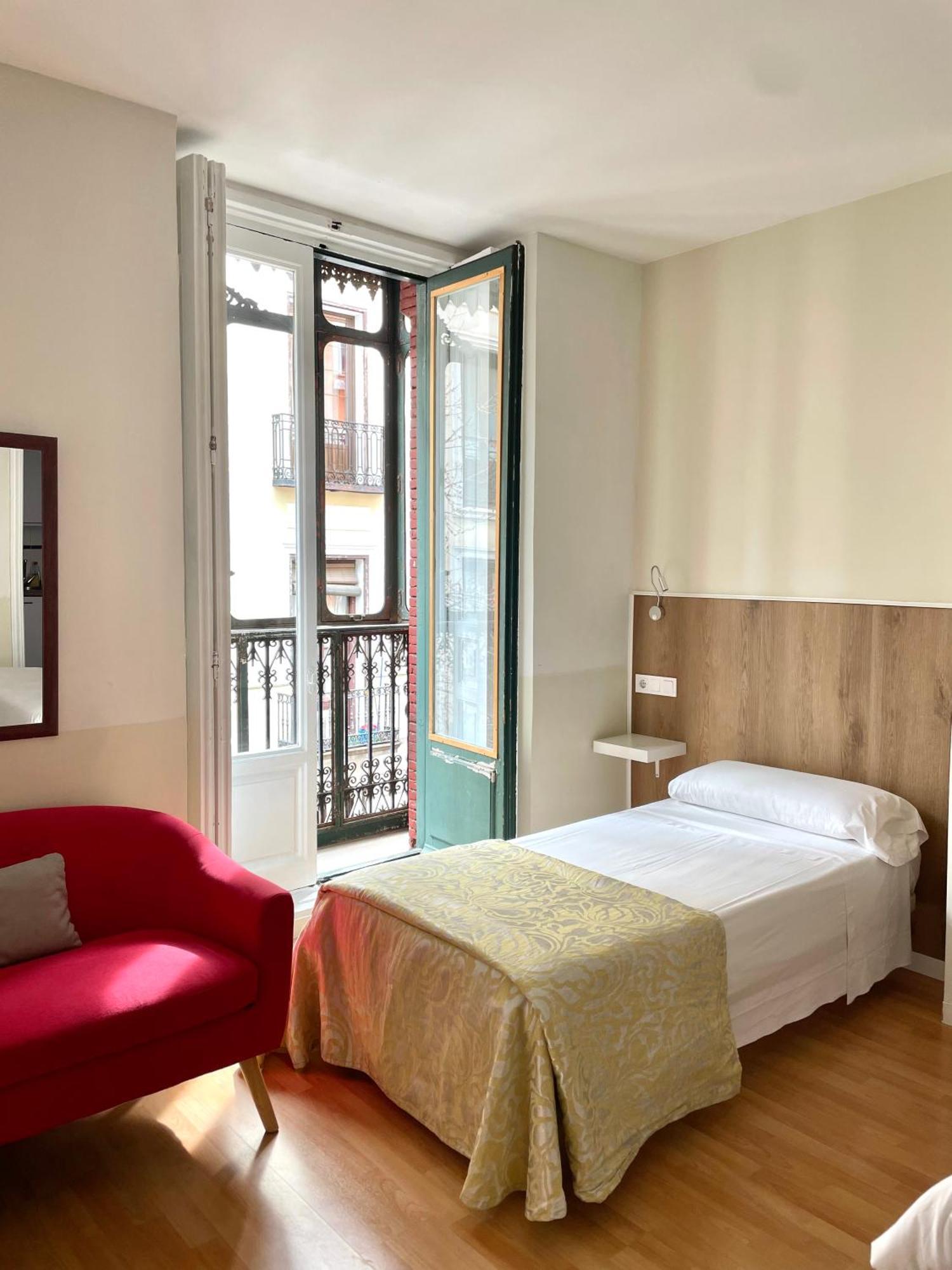 Apartamentos Mayor Centro Мадрид Экстерьер фото