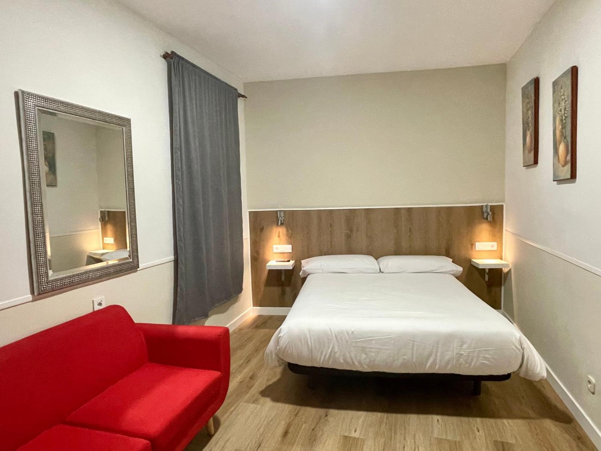 Apartamentos Mayor Centro Мадрид Экстерьер фото